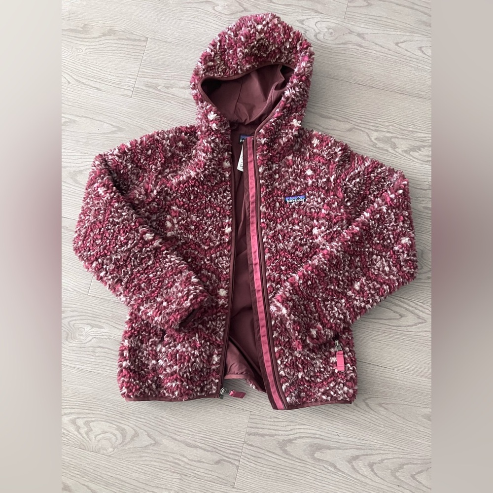 EUC Women’s Patagonia Retro X jacket Aztec print - XS 🔥 🔥
